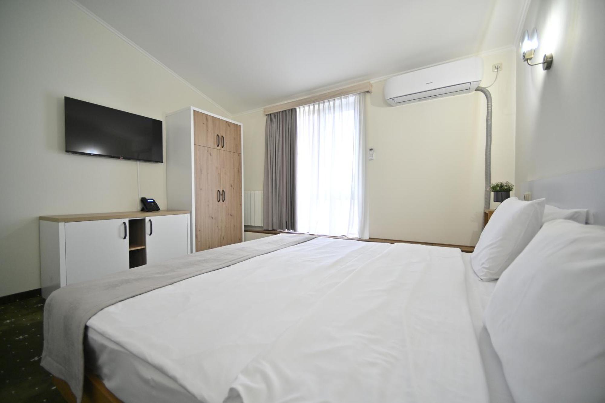 Colette Hotel エレバン エクステリア 写真